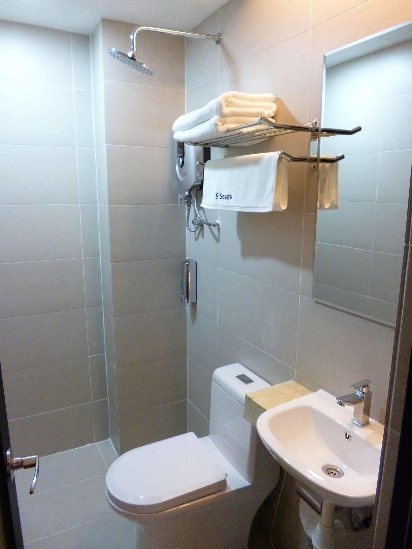 9 Square Hotel - Bangi Exterior foto